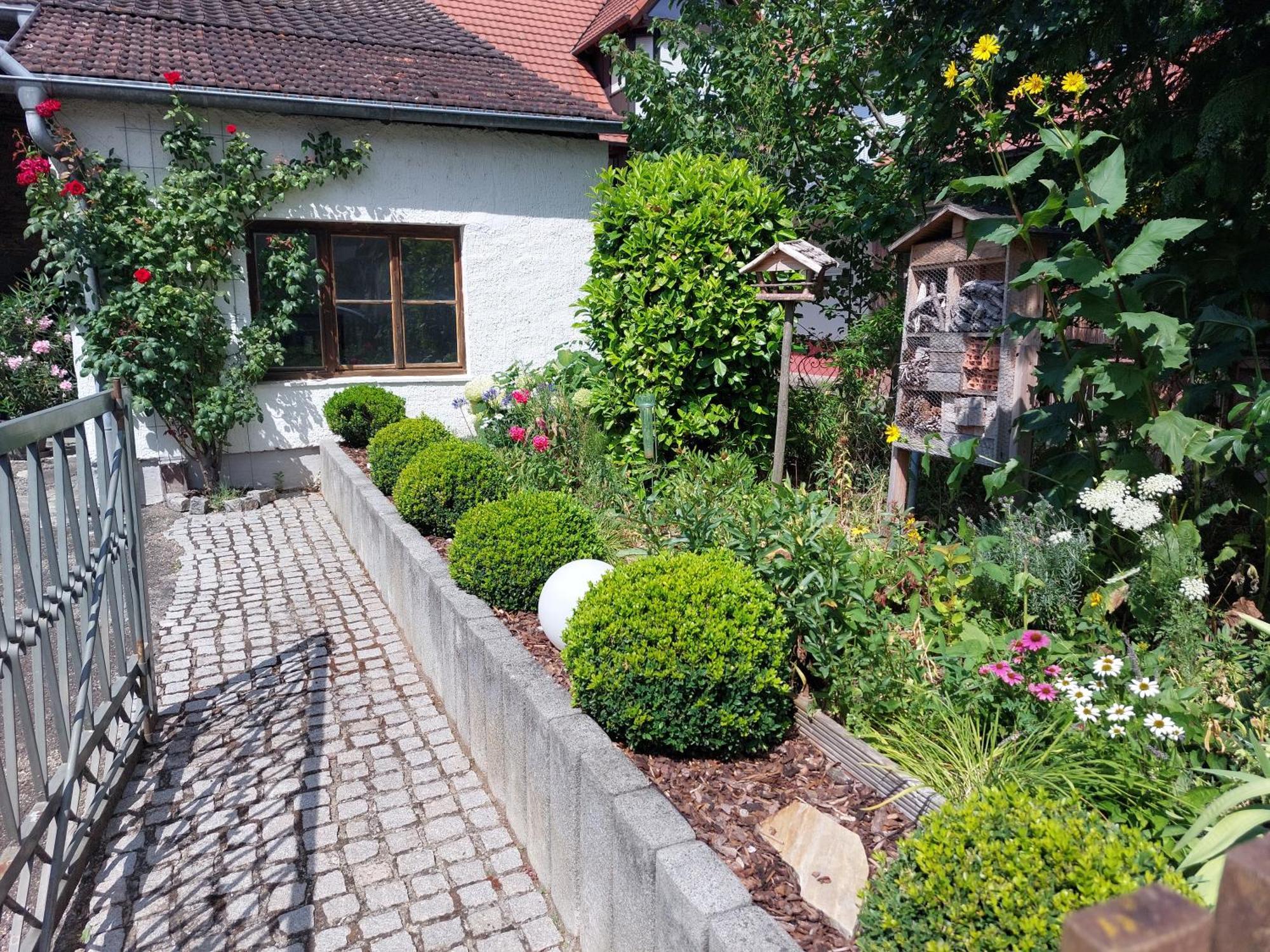 Kleines Bauernhaus Mit Nostalgischem Flair Villa Rheinhausen Exterior foto